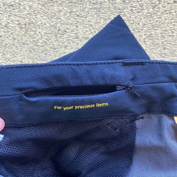 Lolë softshell hiking pants - Picture 5 of 5